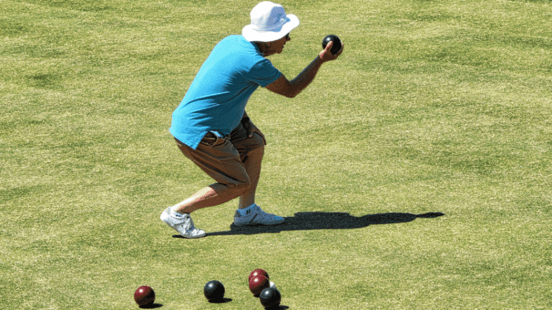 How to Throw A Bocce Ball?